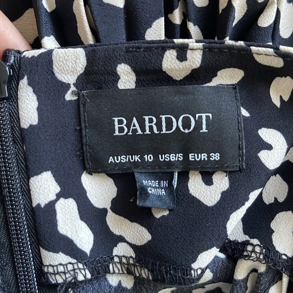 Bardot Black Beige High Waisted Pleated Midi Skirt Size Small / 6 - Picture 7 of 8